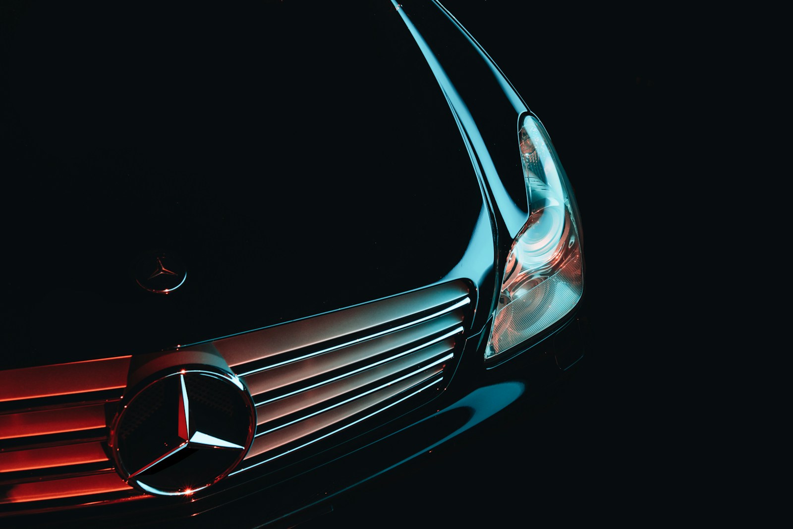 Mercedes-Benz — Obsidian Black